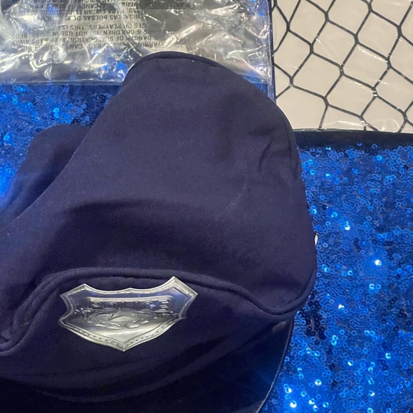 New in bag. Sexy police officer Halloween costume. Size small. - Picture 4 of 4